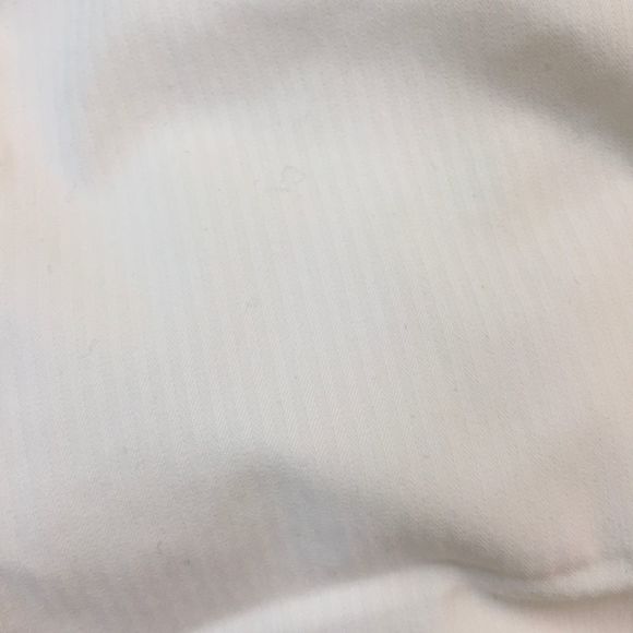 LULULEMON White Studio Crop Liner - Picture 4 of 8